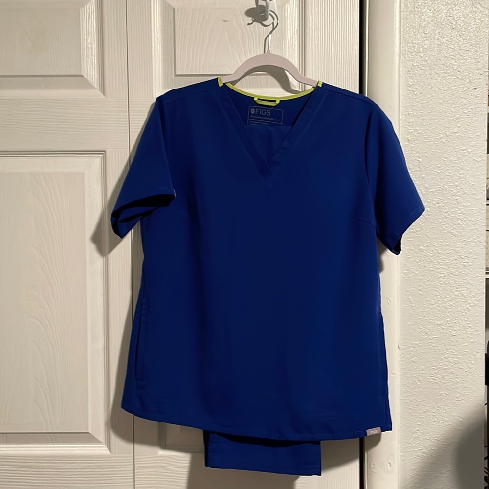 FIGS SCRUBS (lovingly used)